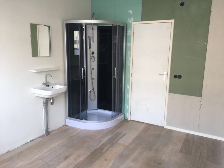 Slaapkamer met eigen douche