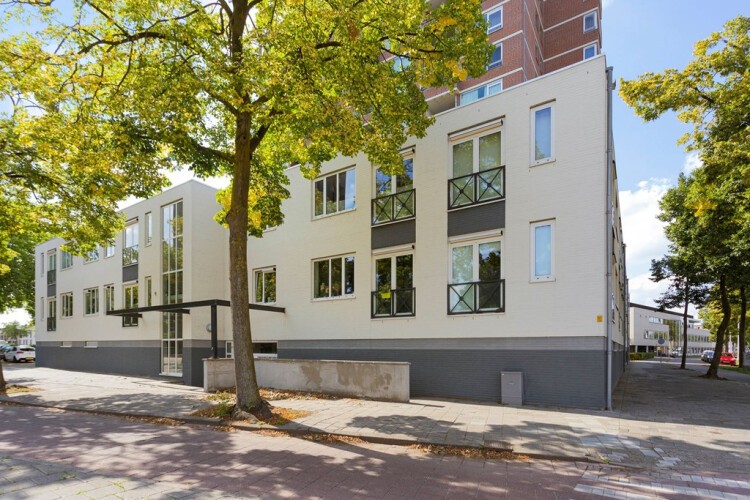 Apartment for rent in Eindhoven Kloosterdreef, Kronehoef